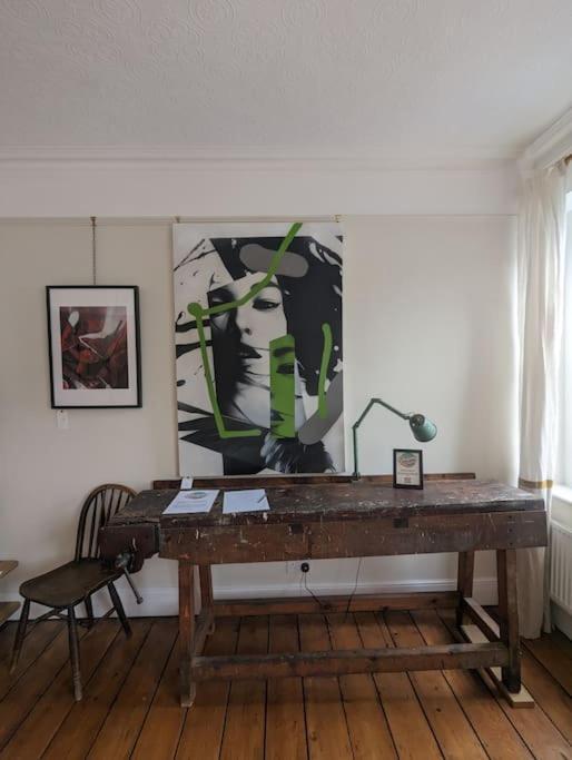 Glenroy Arts Gallery Meets Living Space Cardiff Exteriér fotografie